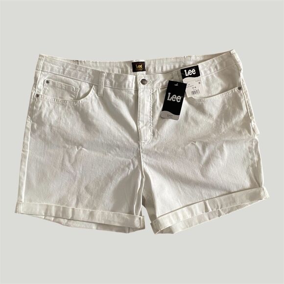 NWT Lee Shorts Mid Rise Women's Plus Size 22M White Stretch - Picture 4 of 10